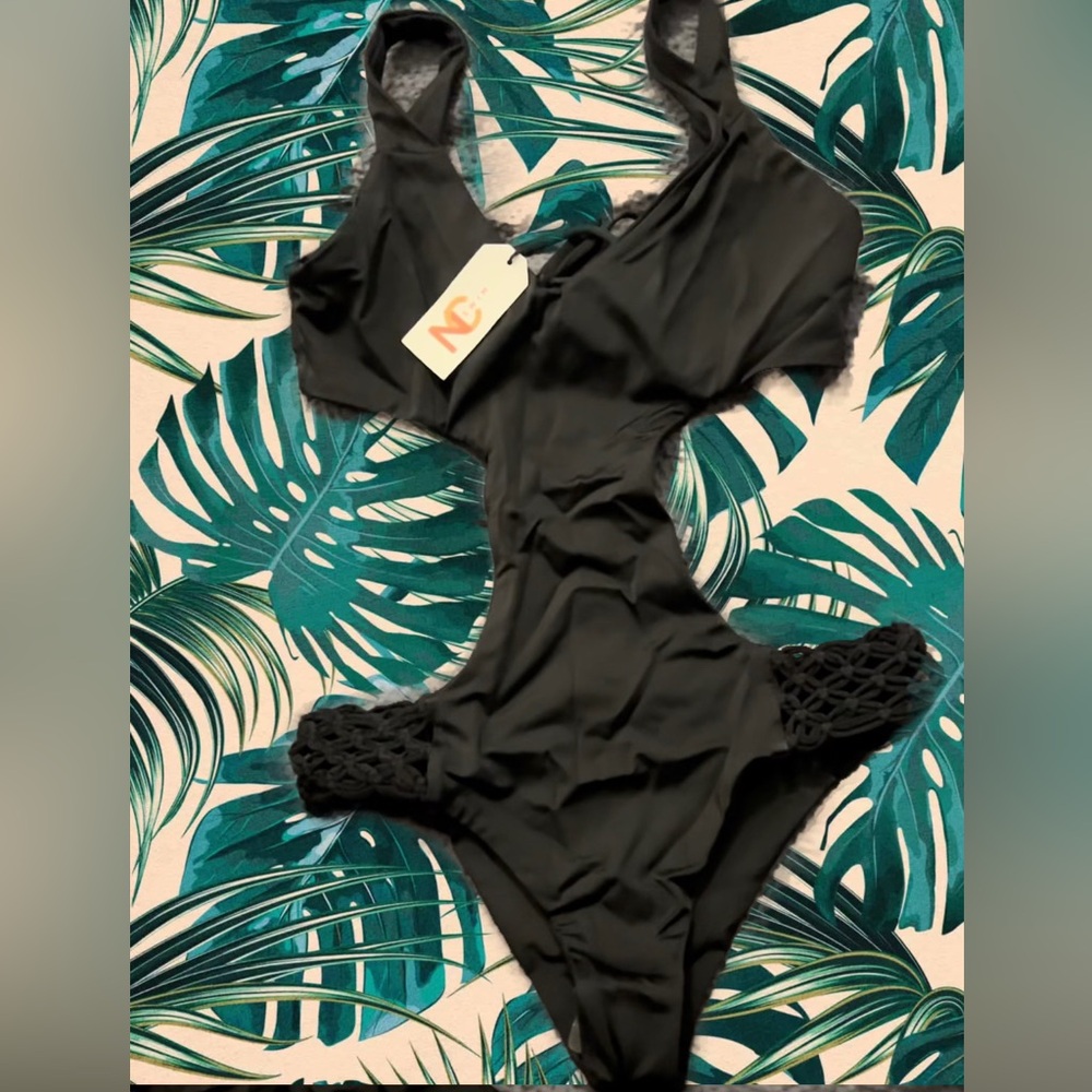 BNWT crotchet monokini - black